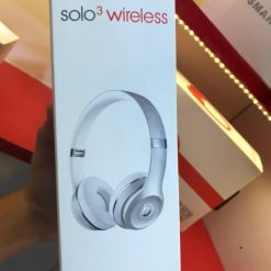 Beats Solo3 | Wireless On-Ear Headphones | Bluetooth | 40 Hours Battery Life | Built-in Microphone | Gadgets Alternative view of Beats Solo3 | Wireless On-Ear Headphones | Bluetooth | 40 Hours Battery Life | Built-in Microphone | Gadgets