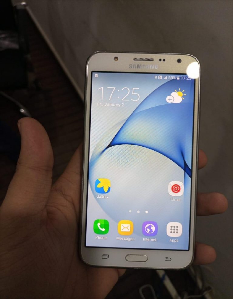 samsung galaxy j7 prime 2gb ram 16gb rom