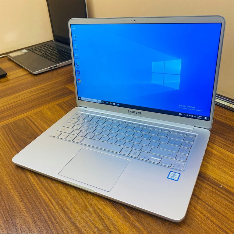 Samsung NoteBook 9 900X5T 256GB SSD 8GB RAM Core i3 8th Gen