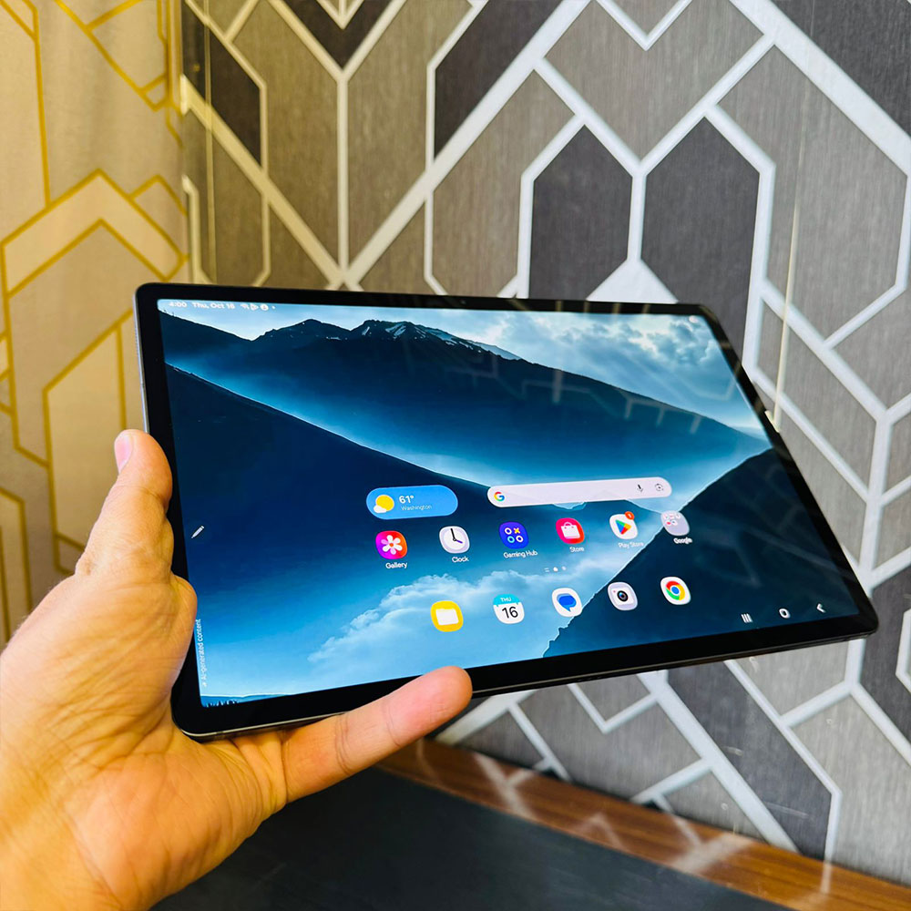 Samsung Galaxy Tab S9 Plus | 256GB ROM | 12GB RAM | 12.4″ Dynamic AMOLED Display | Snapdragon 8 Gen 2 | Android 13 | 10090 mAh Battery | WiFi | Tablet PC Samsung Galaxy Tab S9 Plus | 256GB ROM | 12GB RAM | 12.4" Dynamic AMOLED Display | Snapdragon 8 Gen 2 | Android 13 | 10090 mAh Battery | WiFi | Tablet PC - Image 3