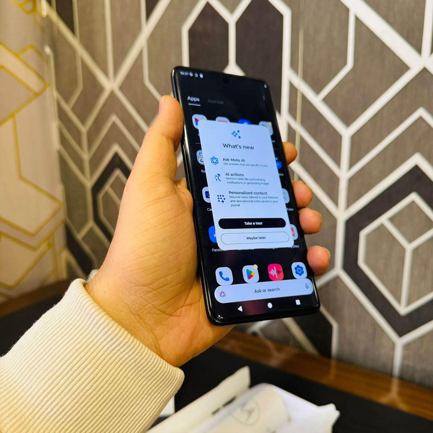 Motorola Edge (2025) | 256GB Storage | 8GB RAM | Mediatek Dimensity 7400 Ultra | Non PTA Approved (Sim Lock) | 5200 mAh Battery | 50MP Camera | Brand New with Box | Mobile Phone Motorola Edge (2025) | 256GB Storage | 8GB RAM | Mediatek Dimensity 7400 Ultra | Non PTA Approved (Sim Lock) | 5200 mAh Battery | 50MP Camera | Brand New with Box | Mobile Phone - Image 14