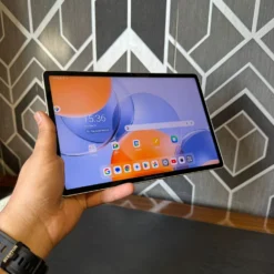 Lenovo Yoga Tab TB710FU 8GB RAM 256GB ROM Tablet PC front view