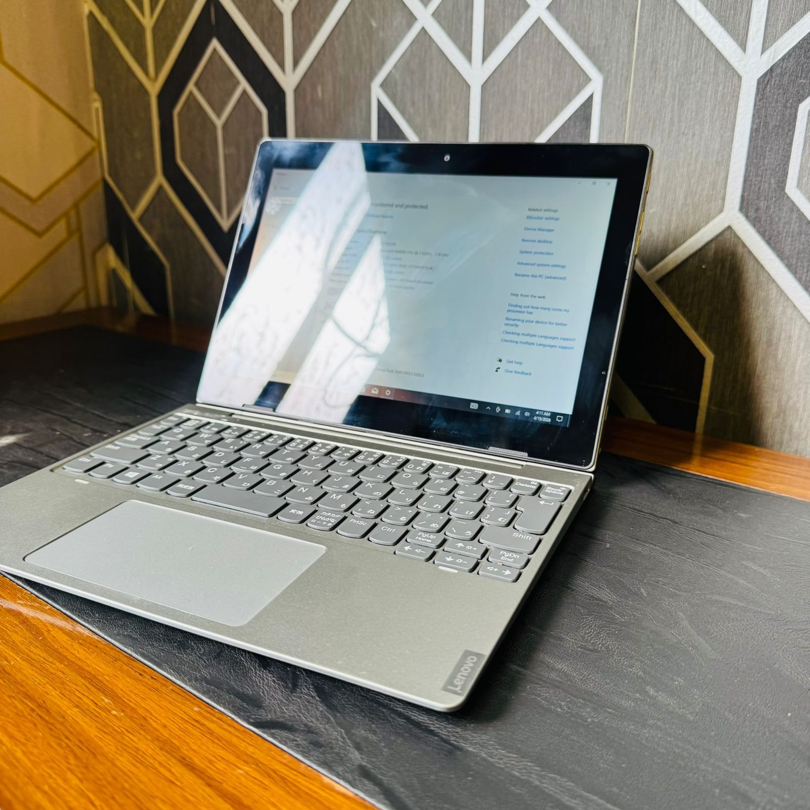 Lenovo IdeaPad D330 Laptop image 11