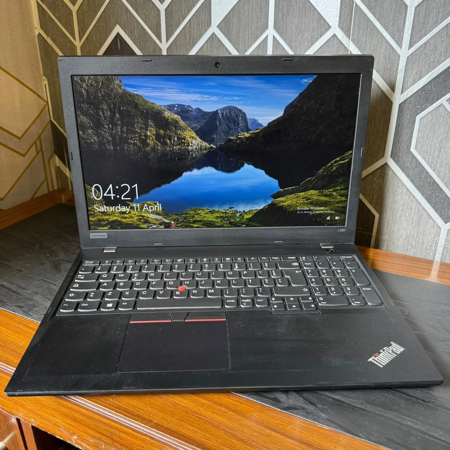 Lenovo ThinkPad L580 8GB RAM 256GB SSD Laptop front view