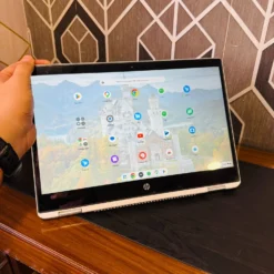 HP Chromebook x360 14-da0011dx front view