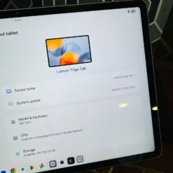 Lenovo Yoga Tab TB710FU 12GB RAM 256GB ROM Tablet PC model and storage screen
