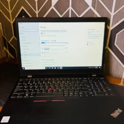 Lenovo ThinkPad L15 Gen 1 16GB RAM 256GB SSD Laptop storage screen