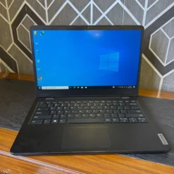 Lenovo 14w Gen 2 actual unit front open view - Price in Pakistan
