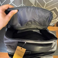 Lenovo thinkplus B200 backpack main compartment