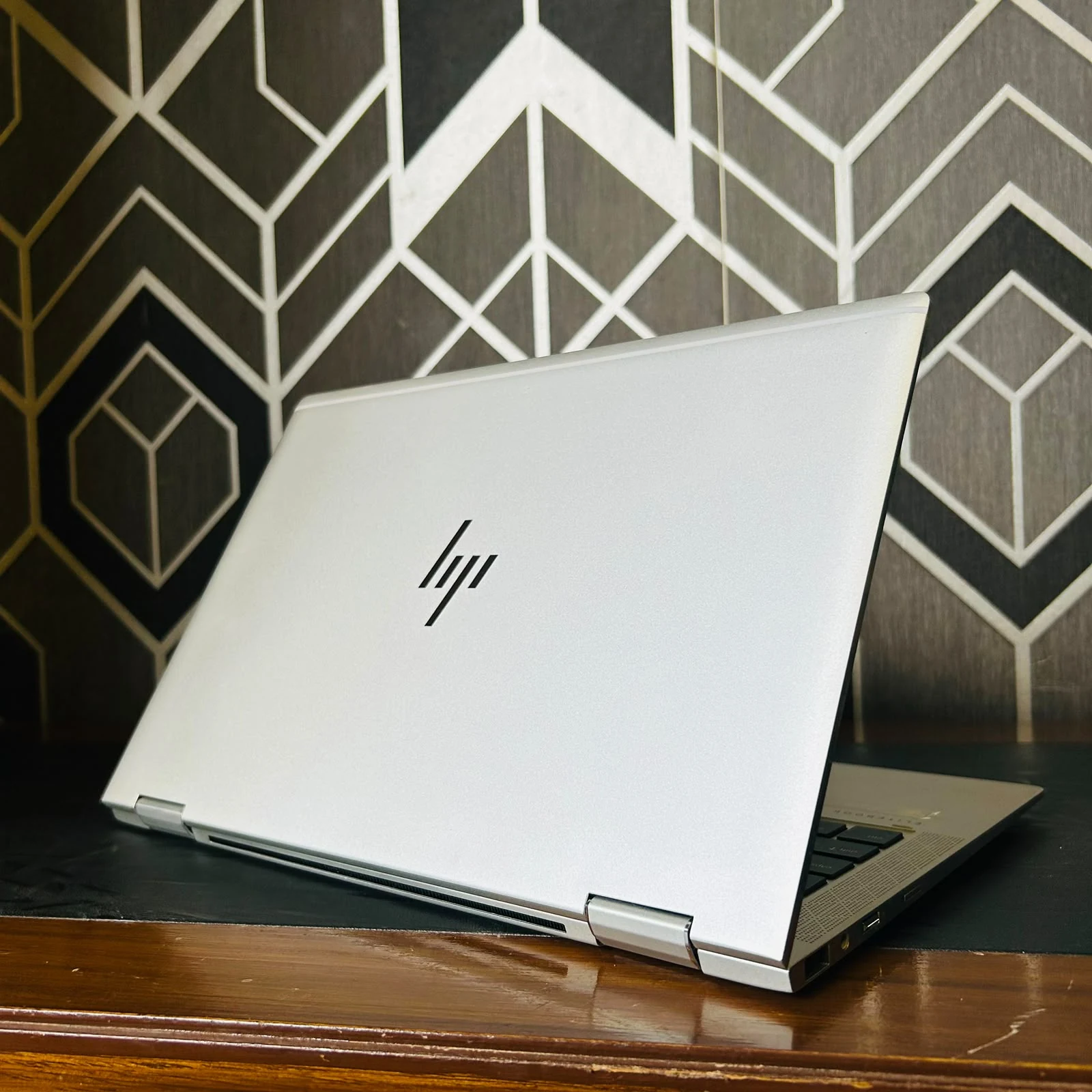 HP EliteBook x360 1030 G4 actual rear lid and hinge - Price in Pakistan