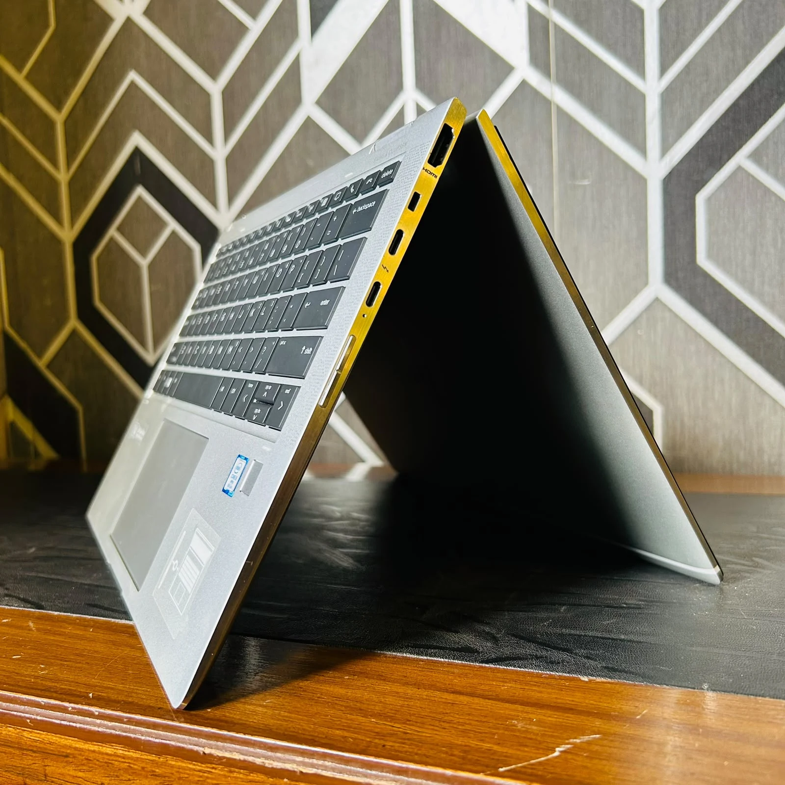 HP EliteBook x360 1030 G4 actual convertible tent mode right side - Price in Pakistan