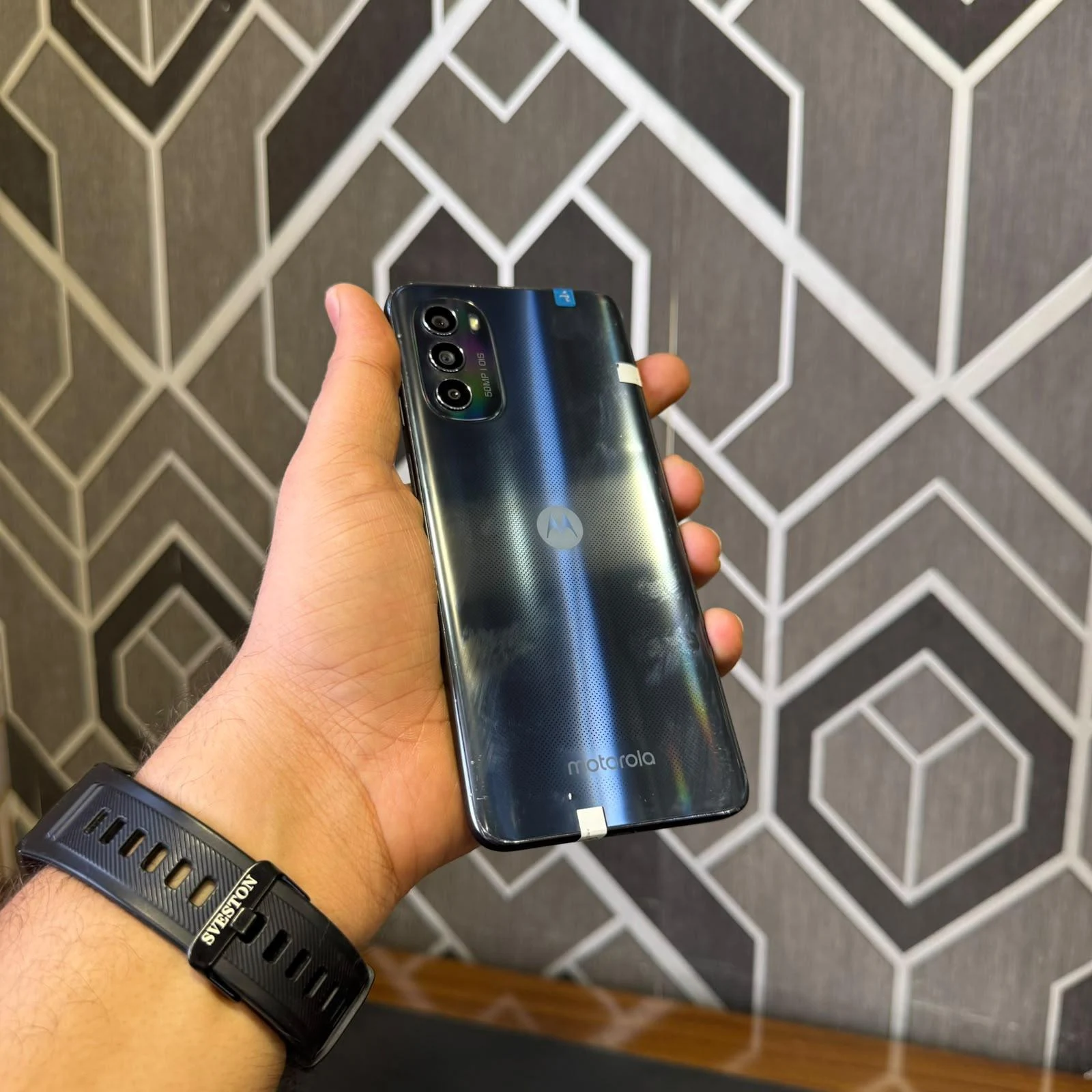 Motorola Moto G82 5G actual unit photo 2
