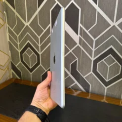 Apple iPad 9th generation 64GB Silver actual left side photo