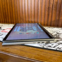 Dell Latitude 7410 2-in-1 Chromebook actual tablet mode left - Price in Pakistan