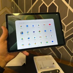 Motorola Moto Pad 2026 apps screen - real product photo