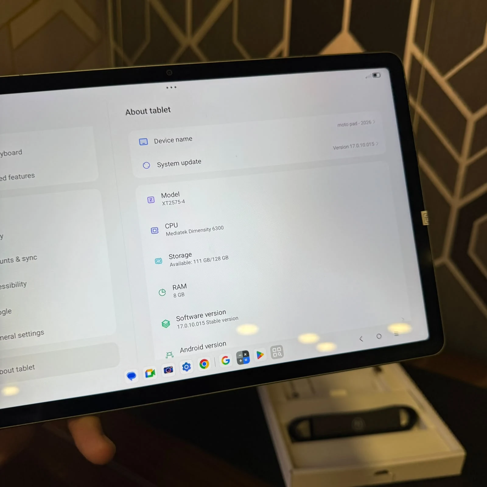 Motorola Moto Pad 2026 about tablet screen - real product photo